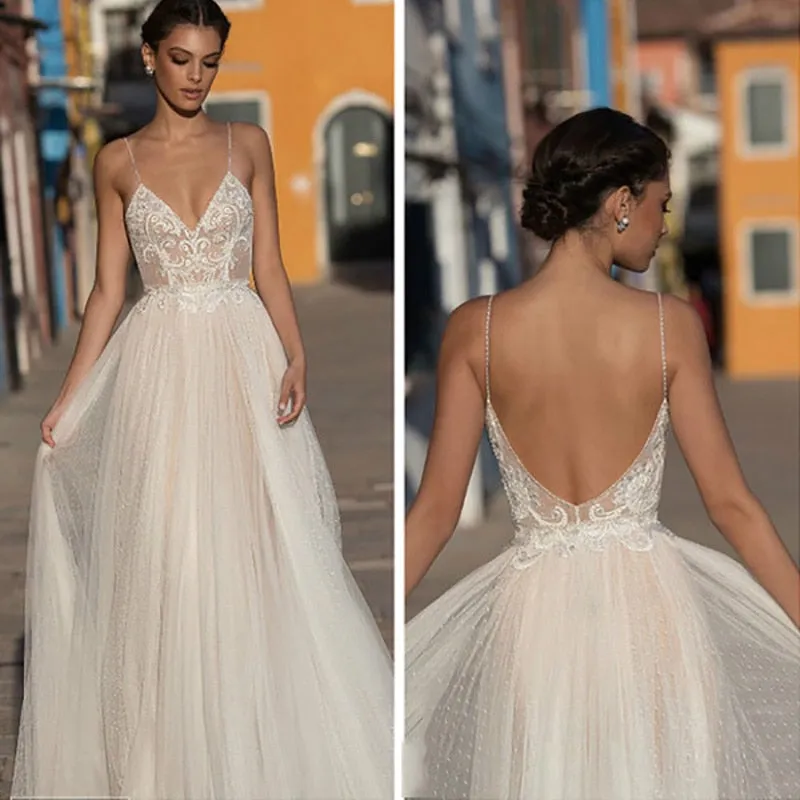 Beach Boho Bohemian Lace Bridal Backless Spaghetti Straps V Neck Wedding Gowns Dress