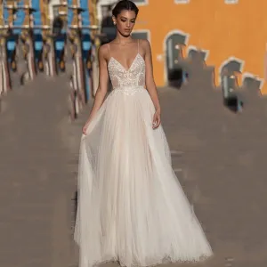 Beach Boho Bohemian Lace Bridal Backless Spaghetti Straps V Neck Wedding Gowns Dress