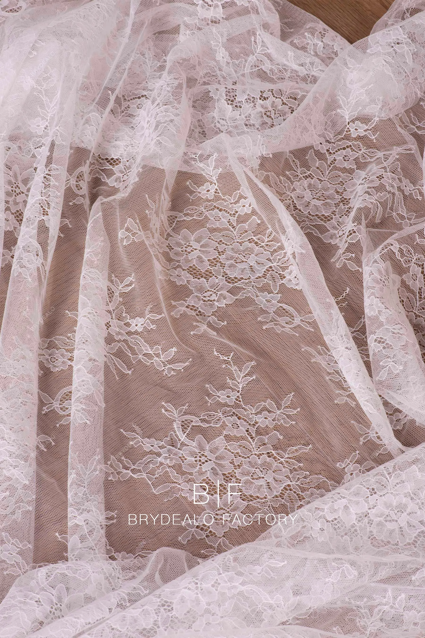 Best Flower Motif Chantilly Lace Fabric Online