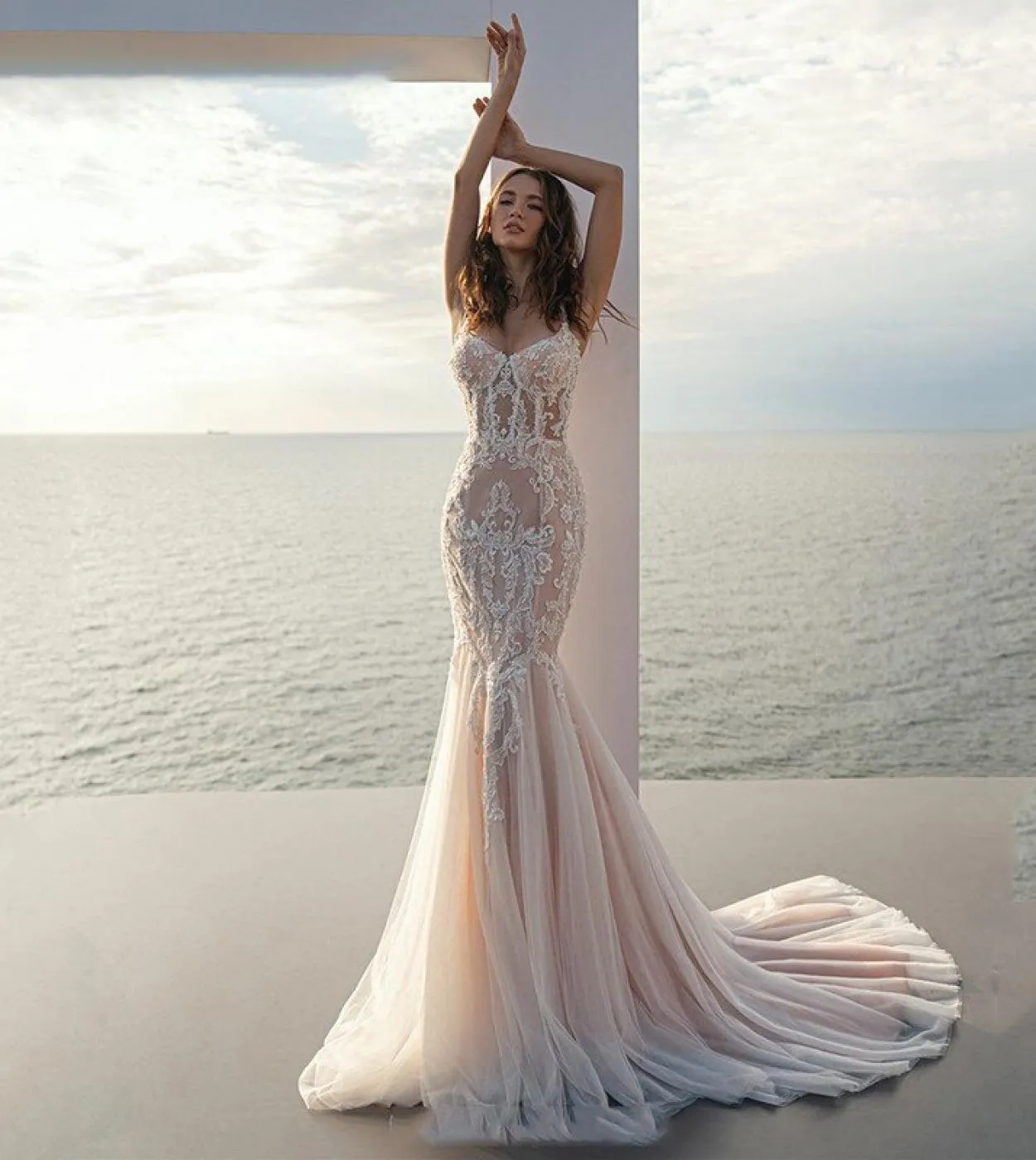 Champagne Mermaid Wedding Dress Spaghetti Straps Appliqued Lace Bridal Dresses Boho Wedding Gowns Свадебное пл