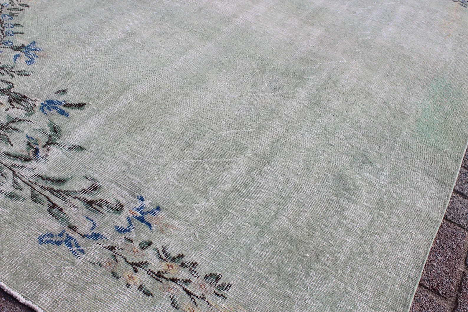 Chloe 62" x 99", #138