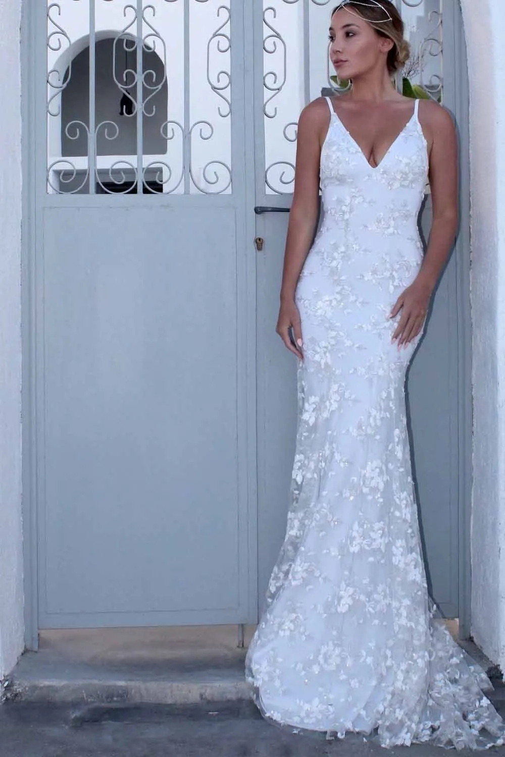 Mermaid Beach Wedding Dress Tight Floral Wedding Dresses With Lace Appliques