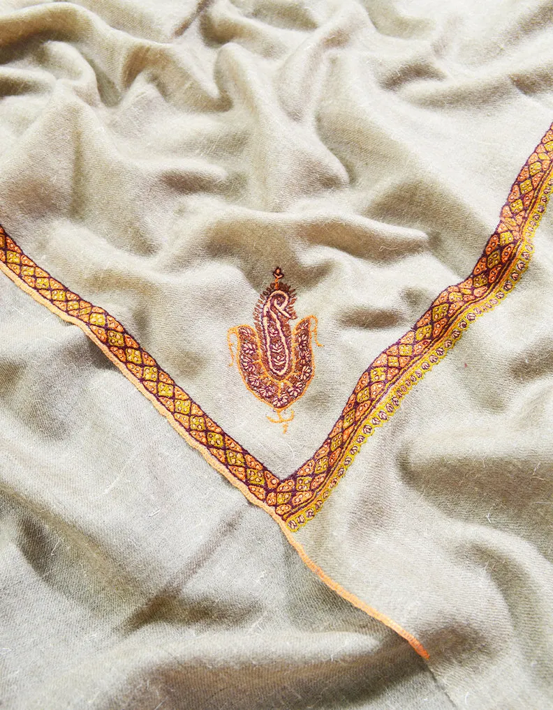 natural embroidery pashmina shawl 8524