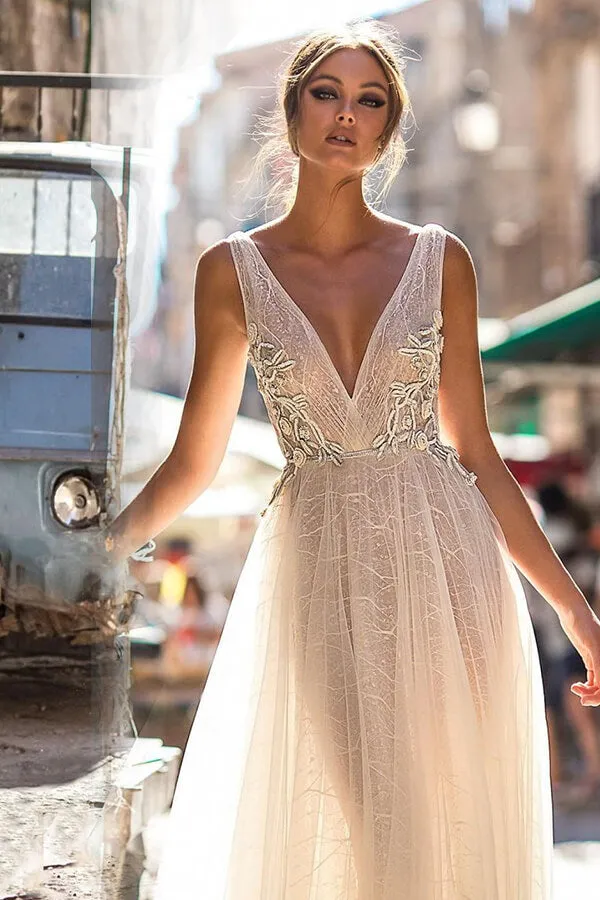 Trendy Deep V-neck Tulle A-line Wedding Dress