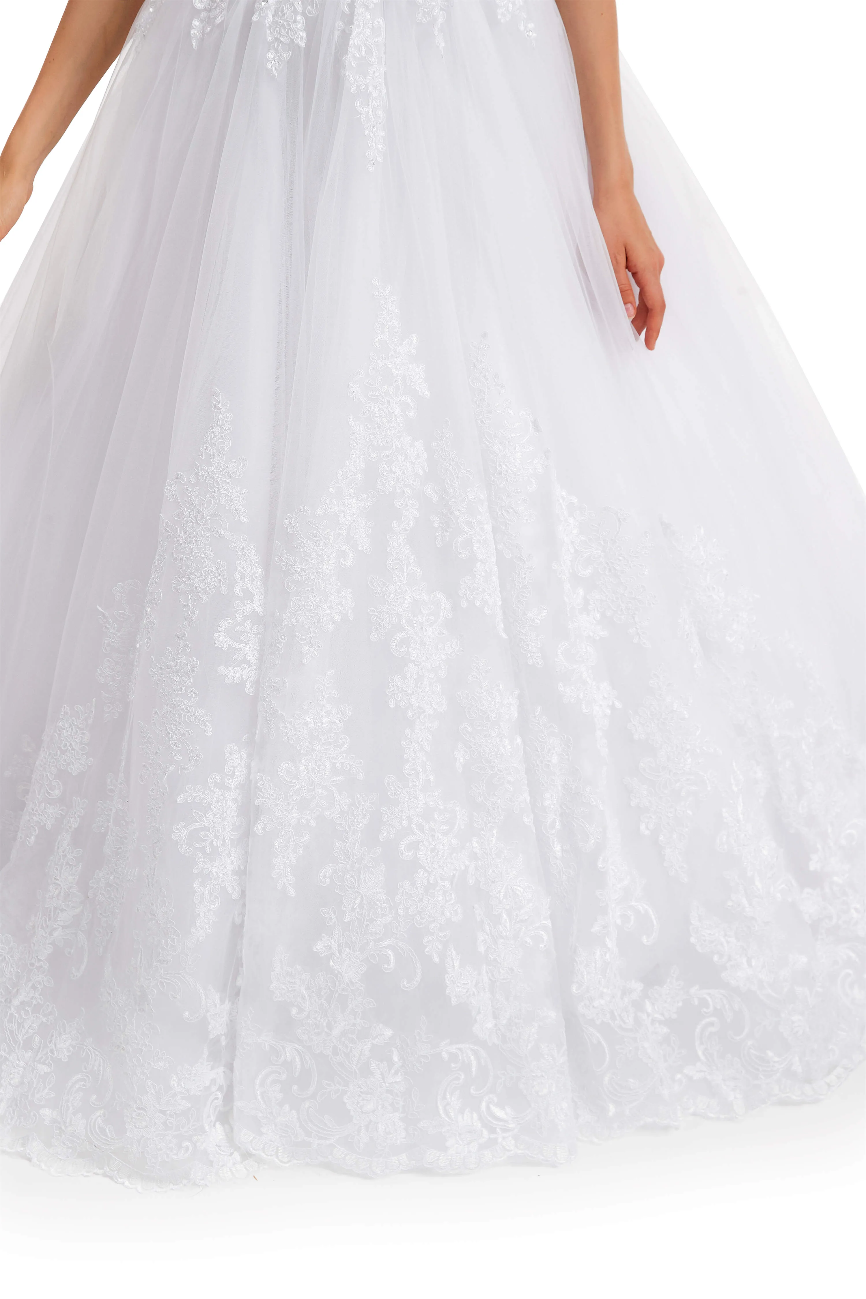Tulle Backless Appliques beading Wedding Dresses